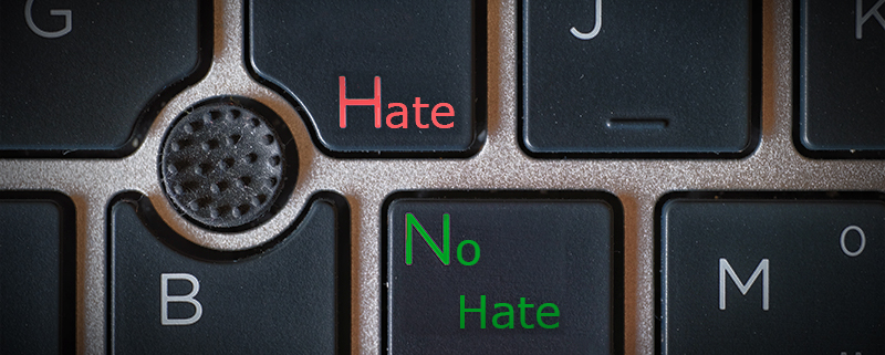 Notebook-Tastatur mit Tasten "Hate" und No Hate"; Bild: Grimme-Institut
